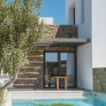 Omvrodektis Village *