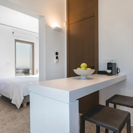 Hotel Omvrodektis Village *